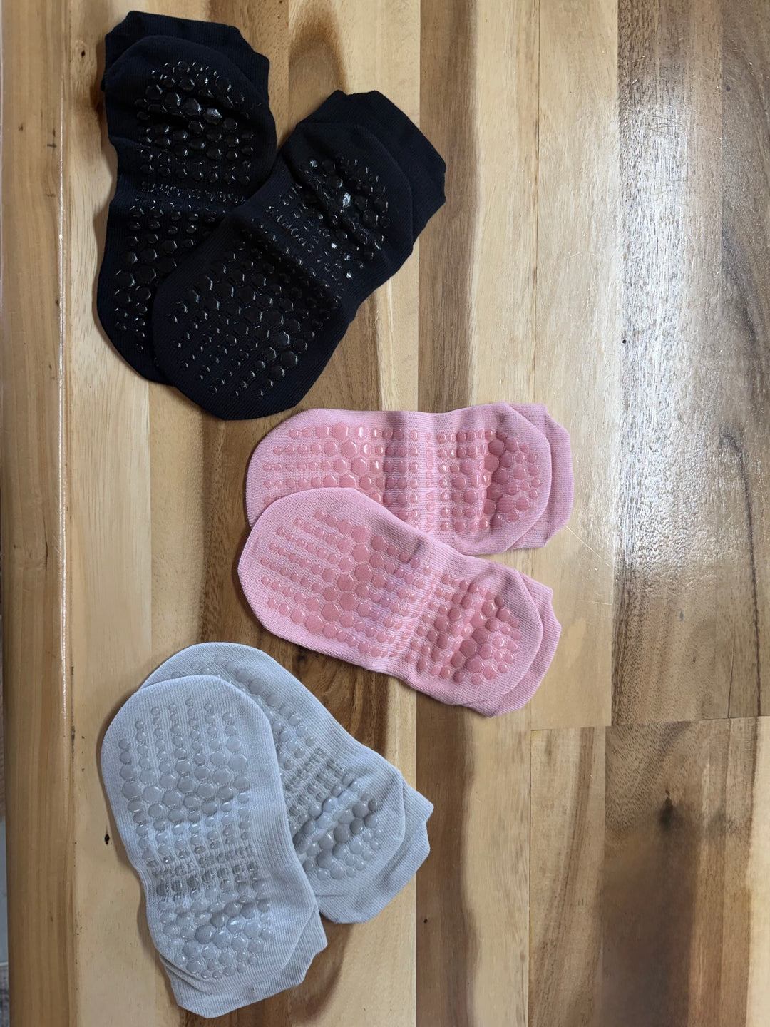 Pilates/yoga socks 3 pair